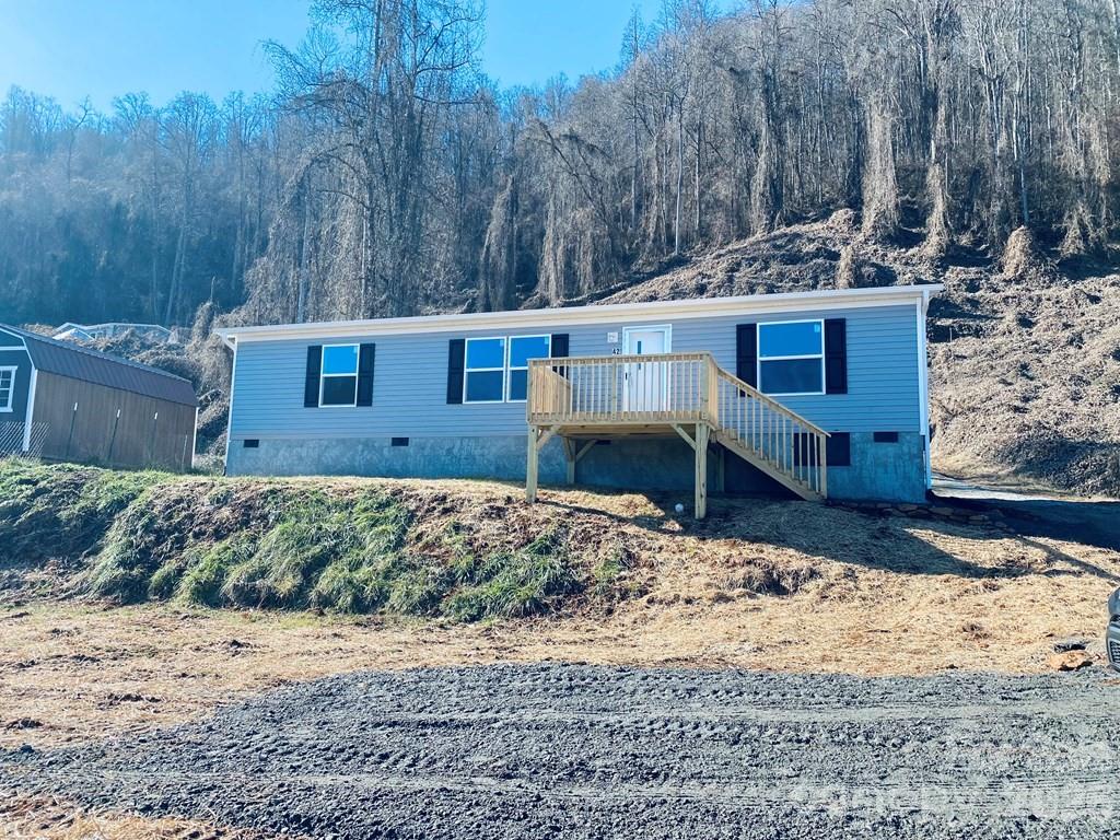 42 Nowhere Drive Sylva NC 28779