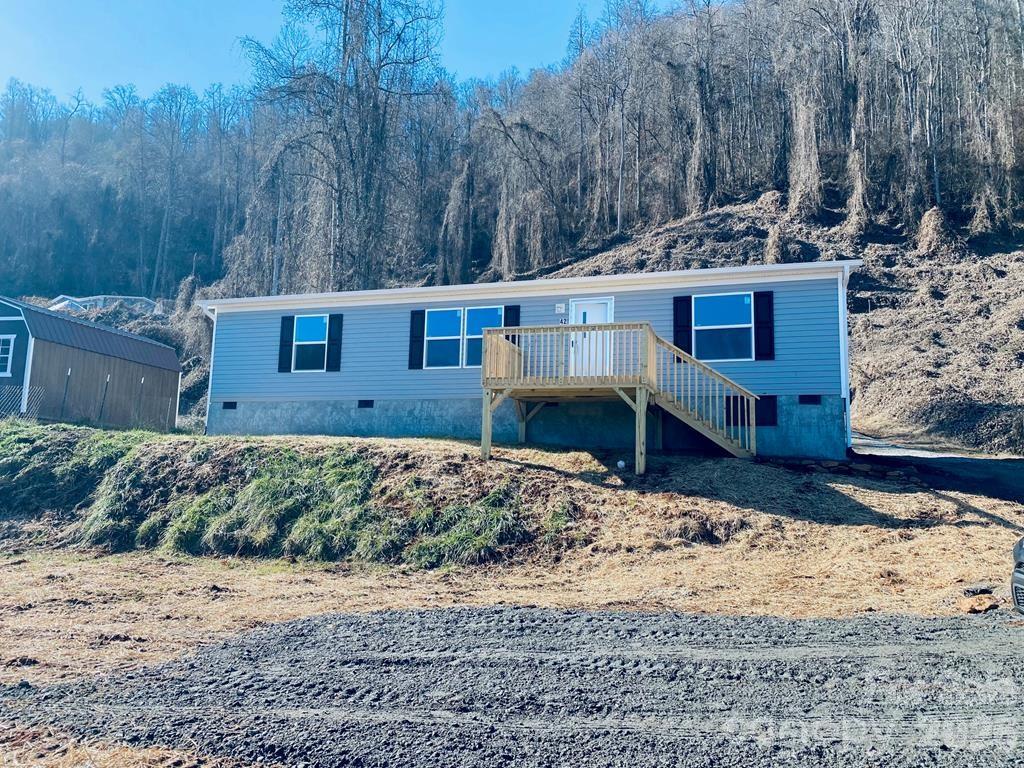 42 Nowhere Drive Sylva NC 28779
