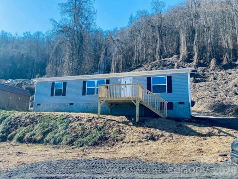 42 Nowhere Drive Sylva NC 28779