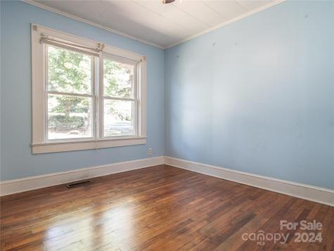 305 Catawba Street Morganton NC 28655