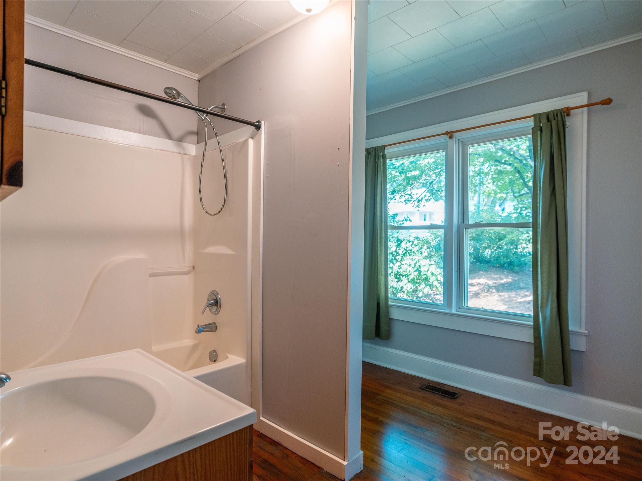 305 Catawba Street Morganton NC 28655
