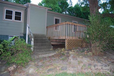 305 Catawba Street Morganton NC 28655