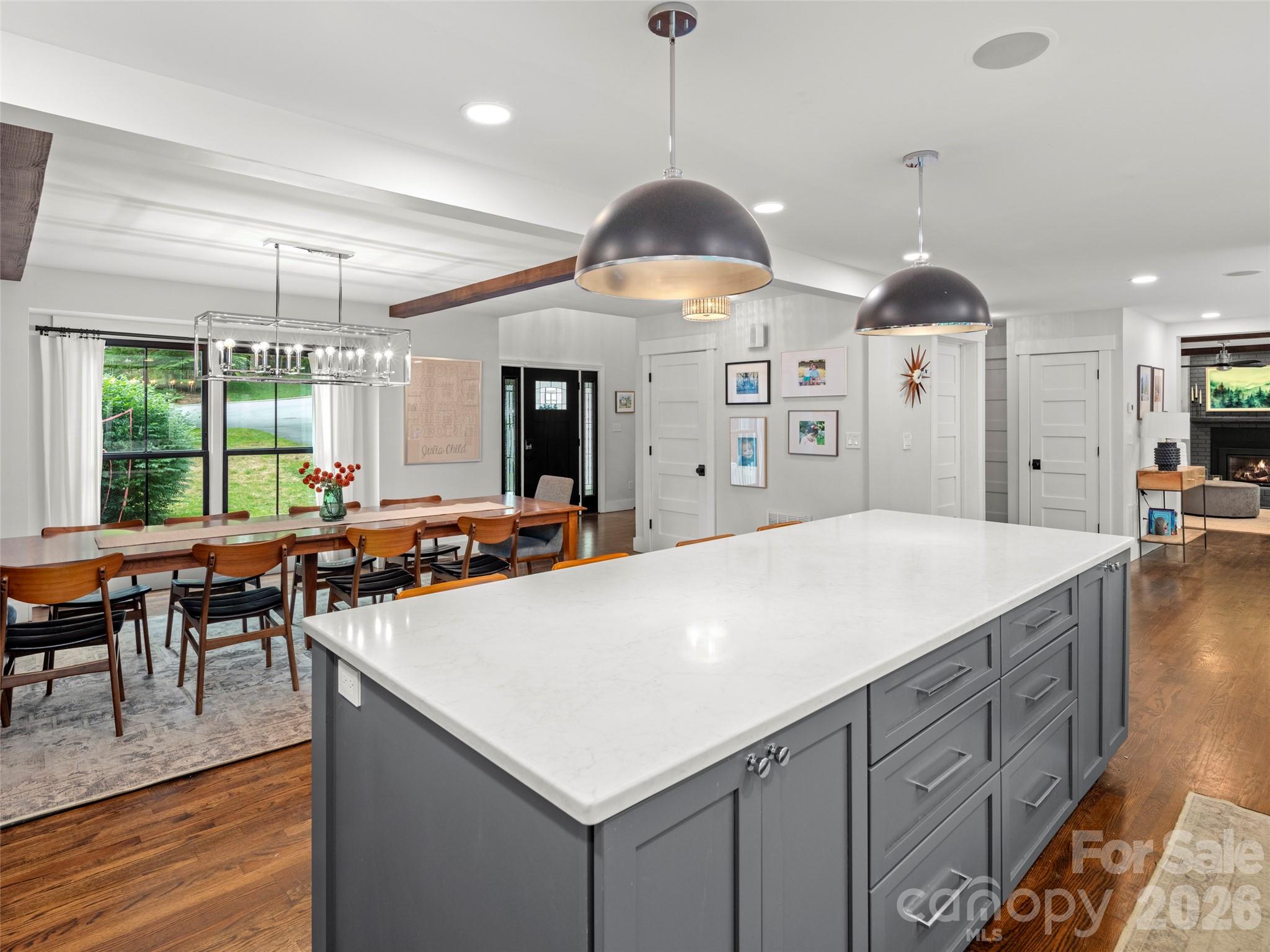 1130 New Castle Court Asheville NC 28803