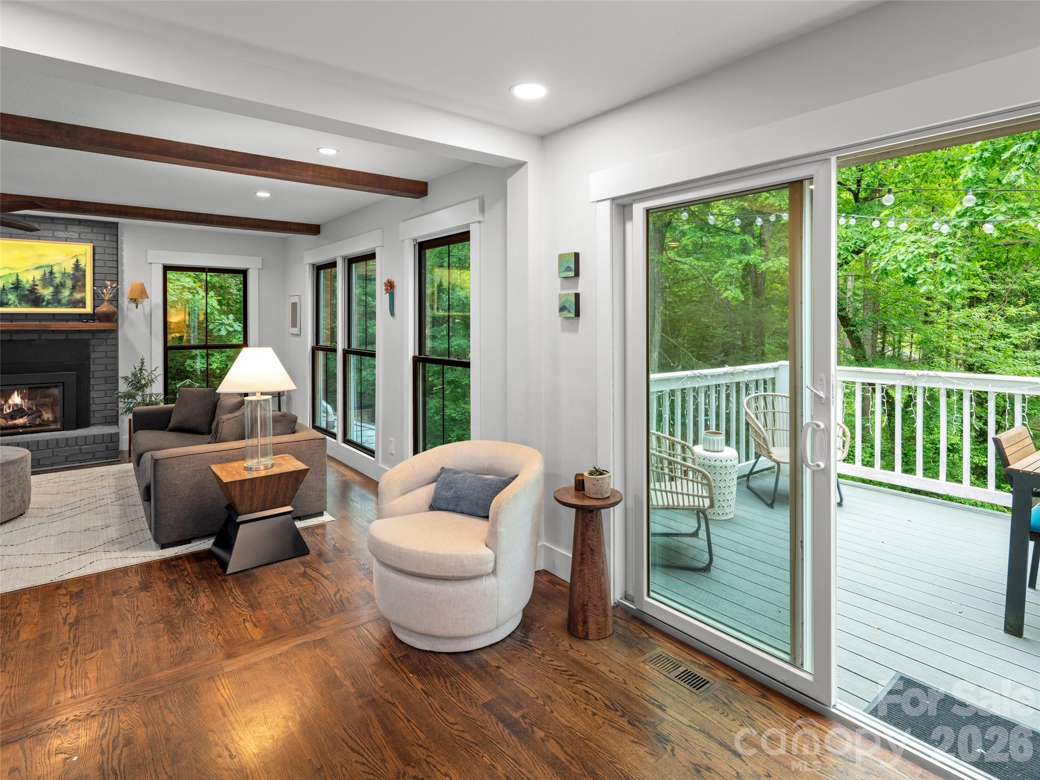 1130 New Castle Court Asheville NC 28803