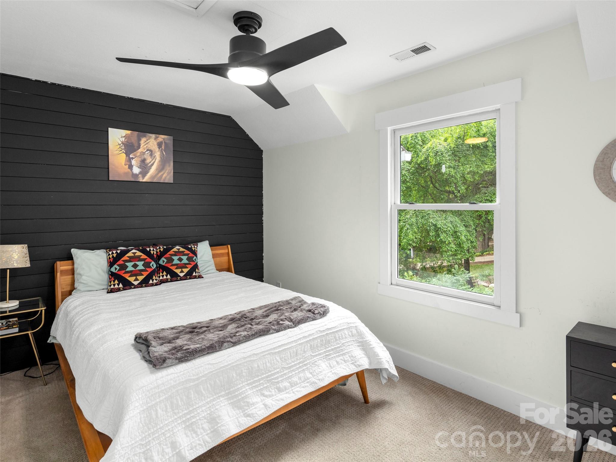 1130 New Castle Court Asheville NC 28803