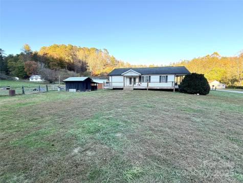 718 Bald Mountain Road Burnsville NC 28714