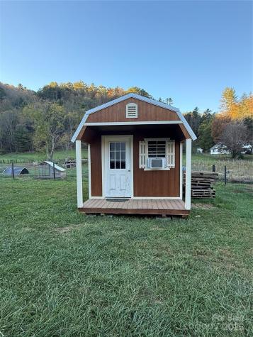 718 Bald Mountain Road Burnsville NC 28714