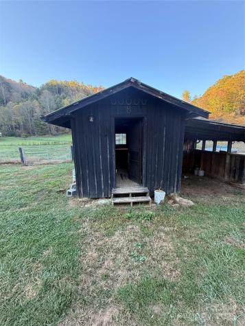 718 Bald Mountain Road Burnsville NC 28714