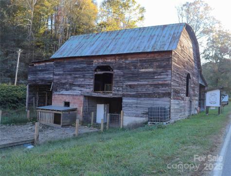 718 Bald Mountain Road Burnsville NC 28714