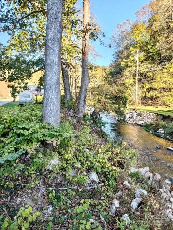 718 Bald Mountain Road Burnsville NC 28714