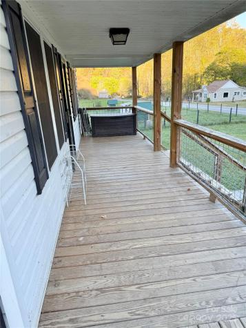 718 Bald Mountain Road Burnsville NC 28714