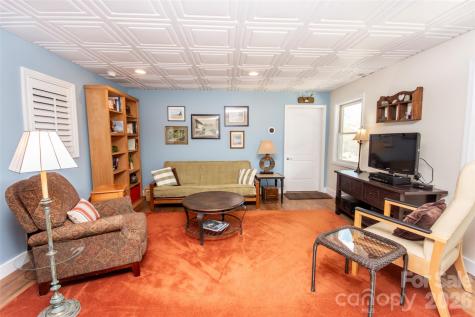 337 Roberson School Road Moravian Falls NC 28654