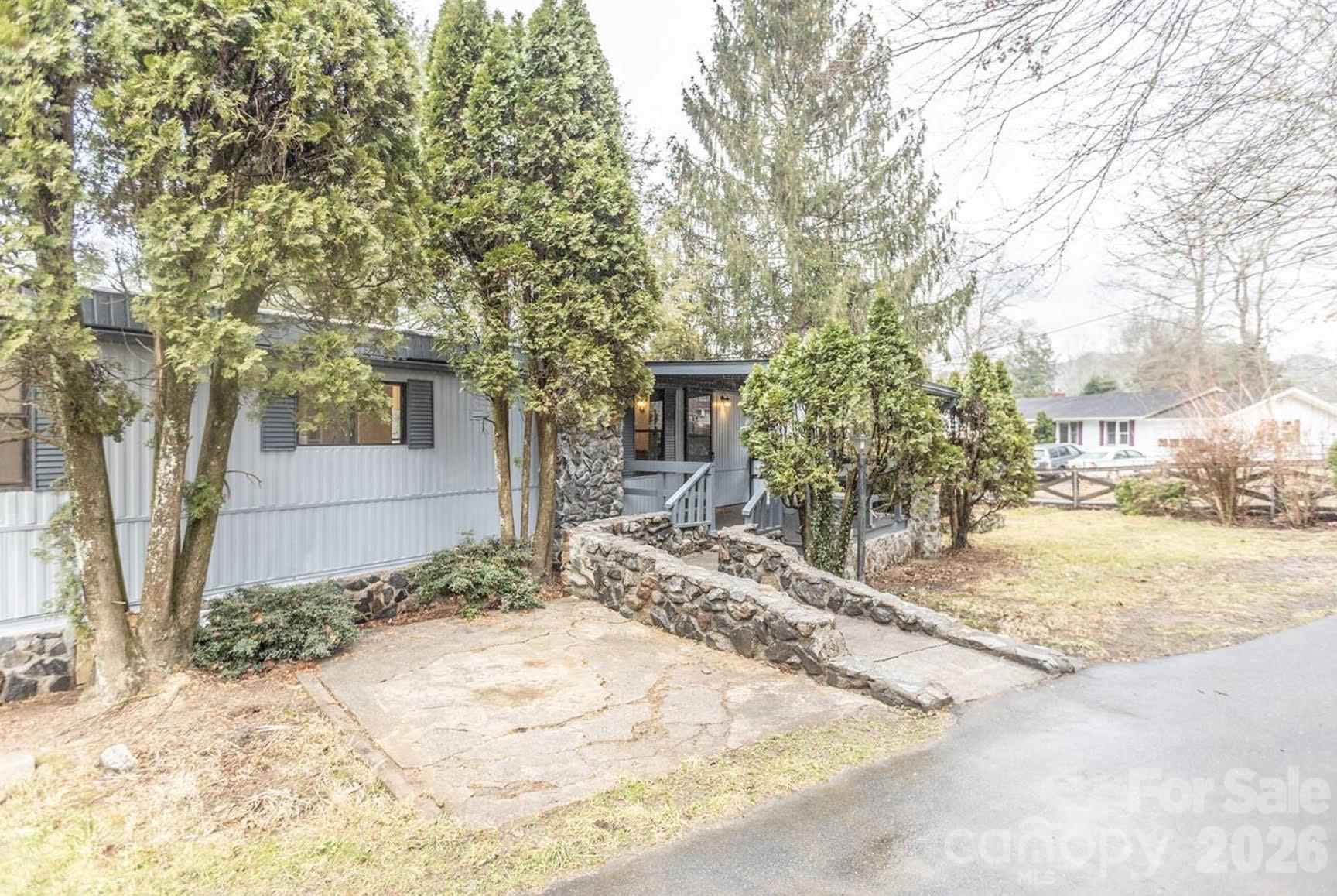 101 6th Street Black Mountain NC 28711
