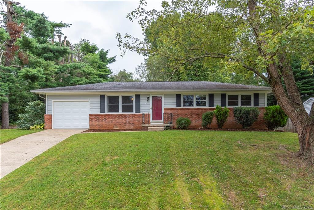 71 Skyview Terrace Asheville NC 28806