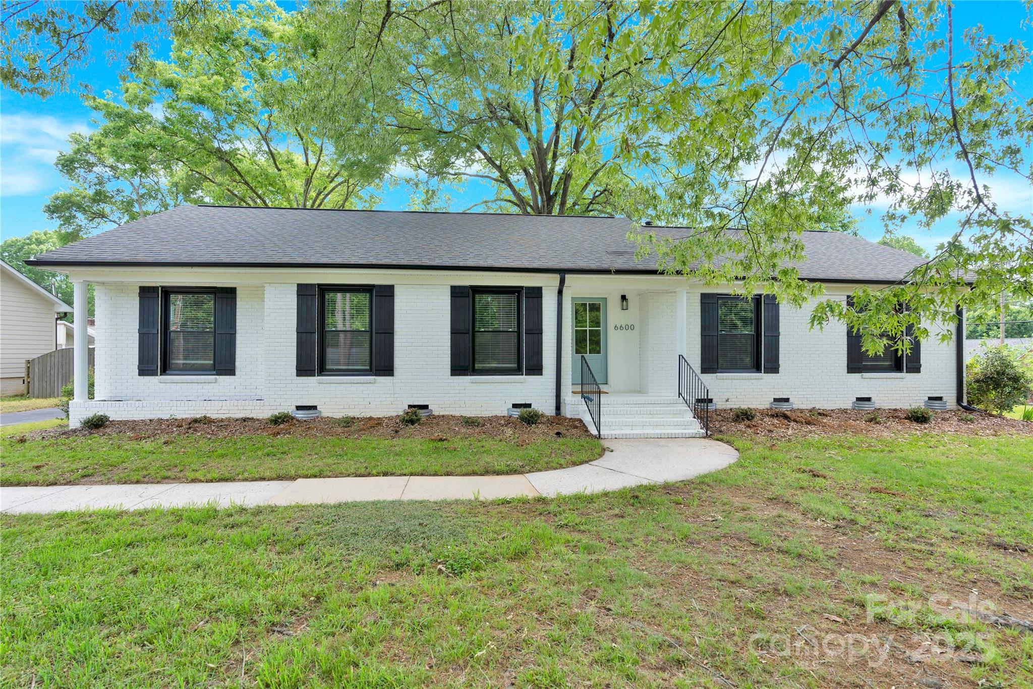 6600 Knightswood Drive Charlotte NC 28226