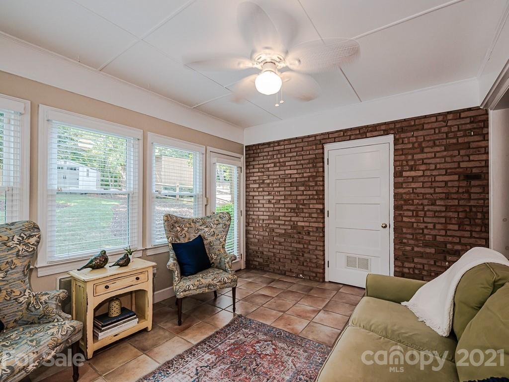 1826 Wensley Drive Charlotte NC 28210
