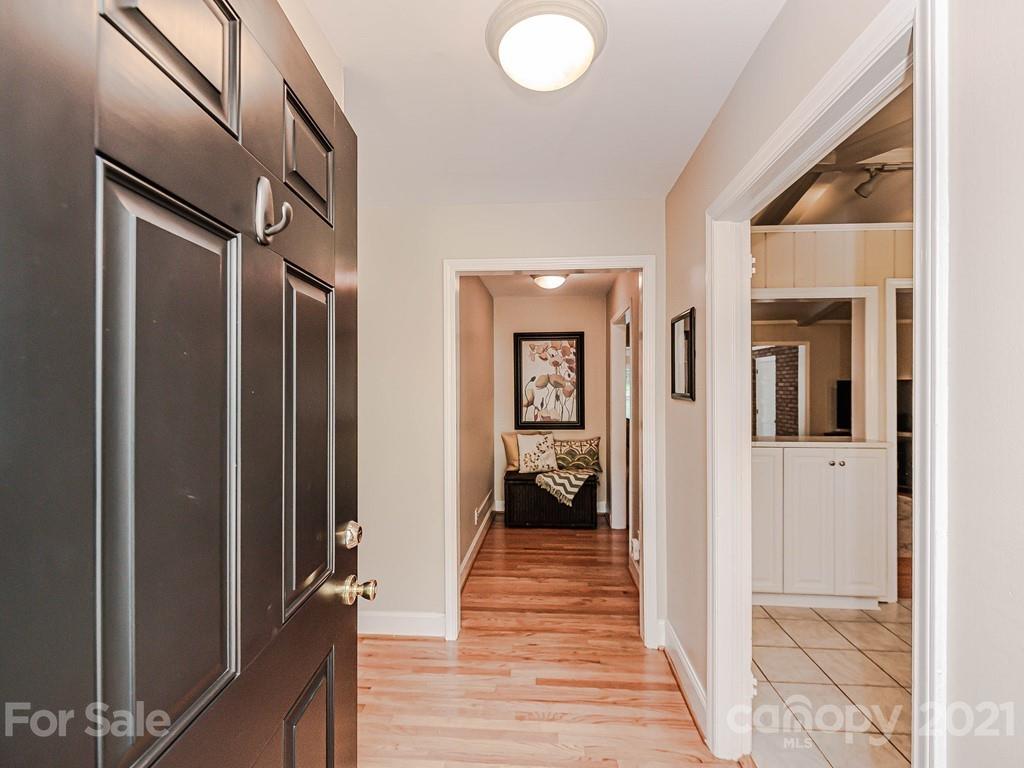 1826 Wensley Drive Charlotte NC 28210
