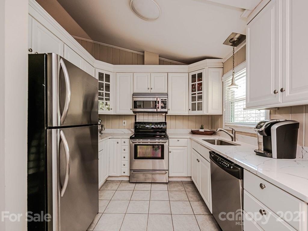 1826 Wensley Drive Charlotte NC 28210