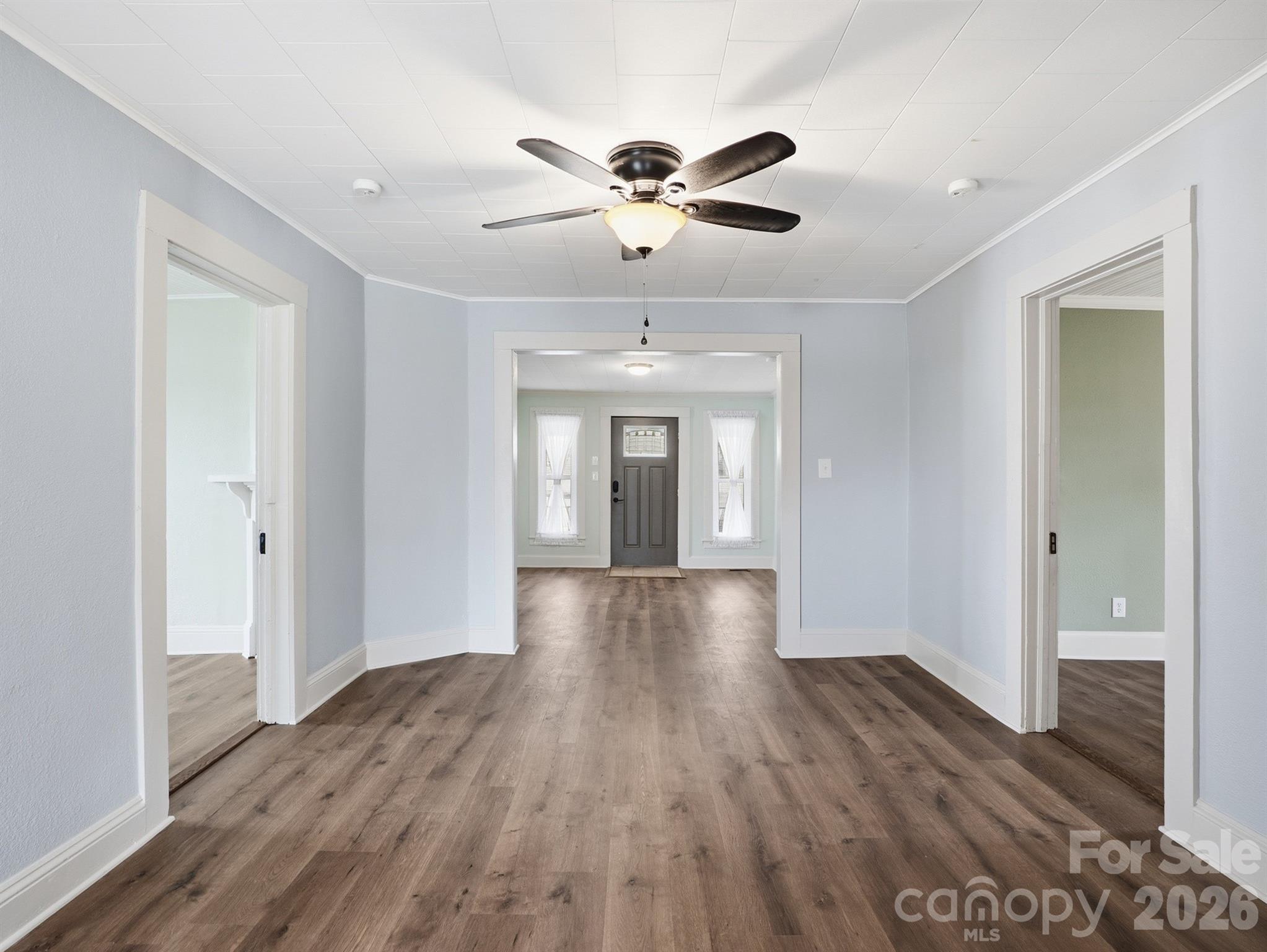 61 27th Street NW Hickory NC 28601
