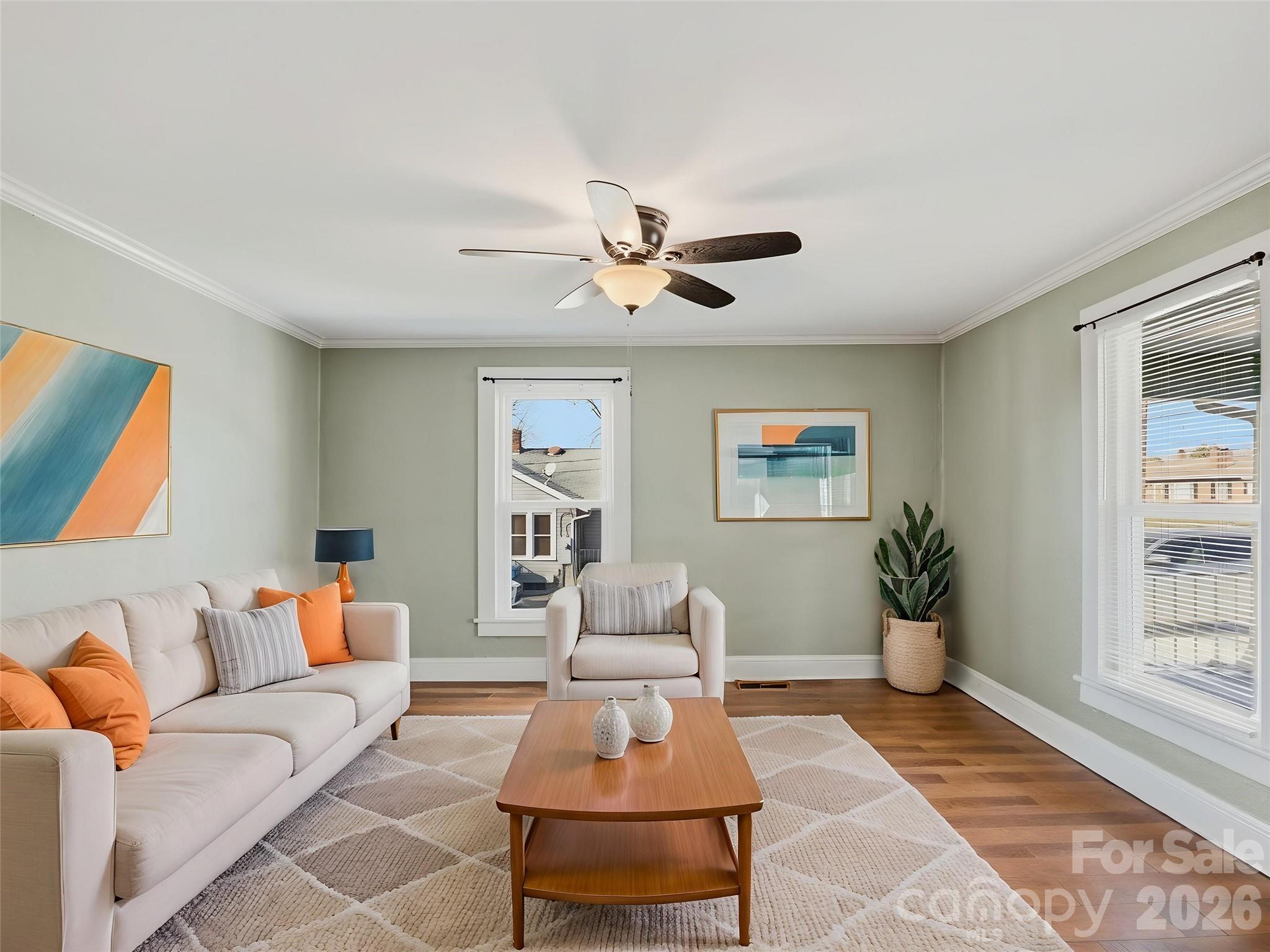 61 27th Street NW Hickory NC 28601
