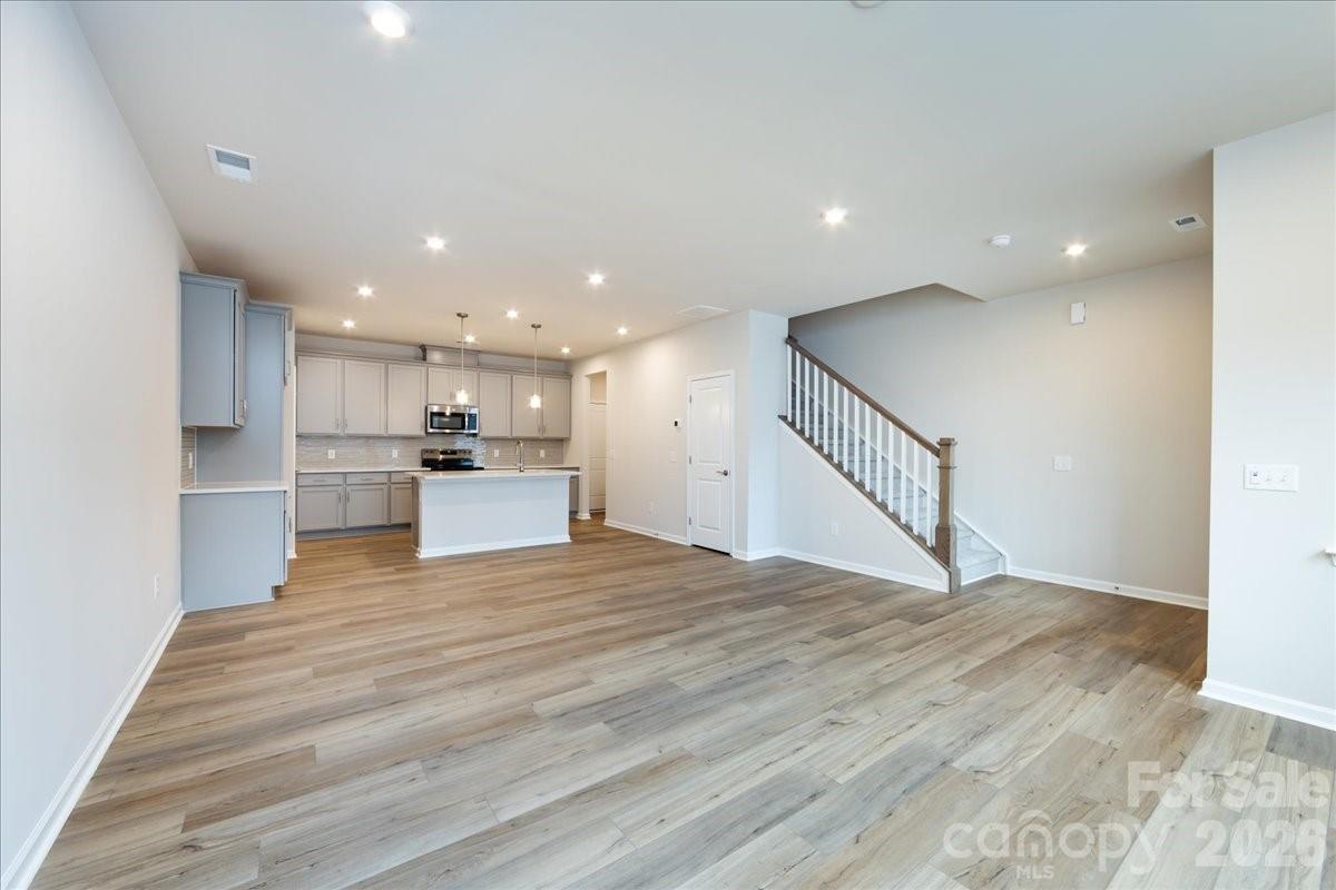 8430 Discovery Lane Charlotte NC 28216