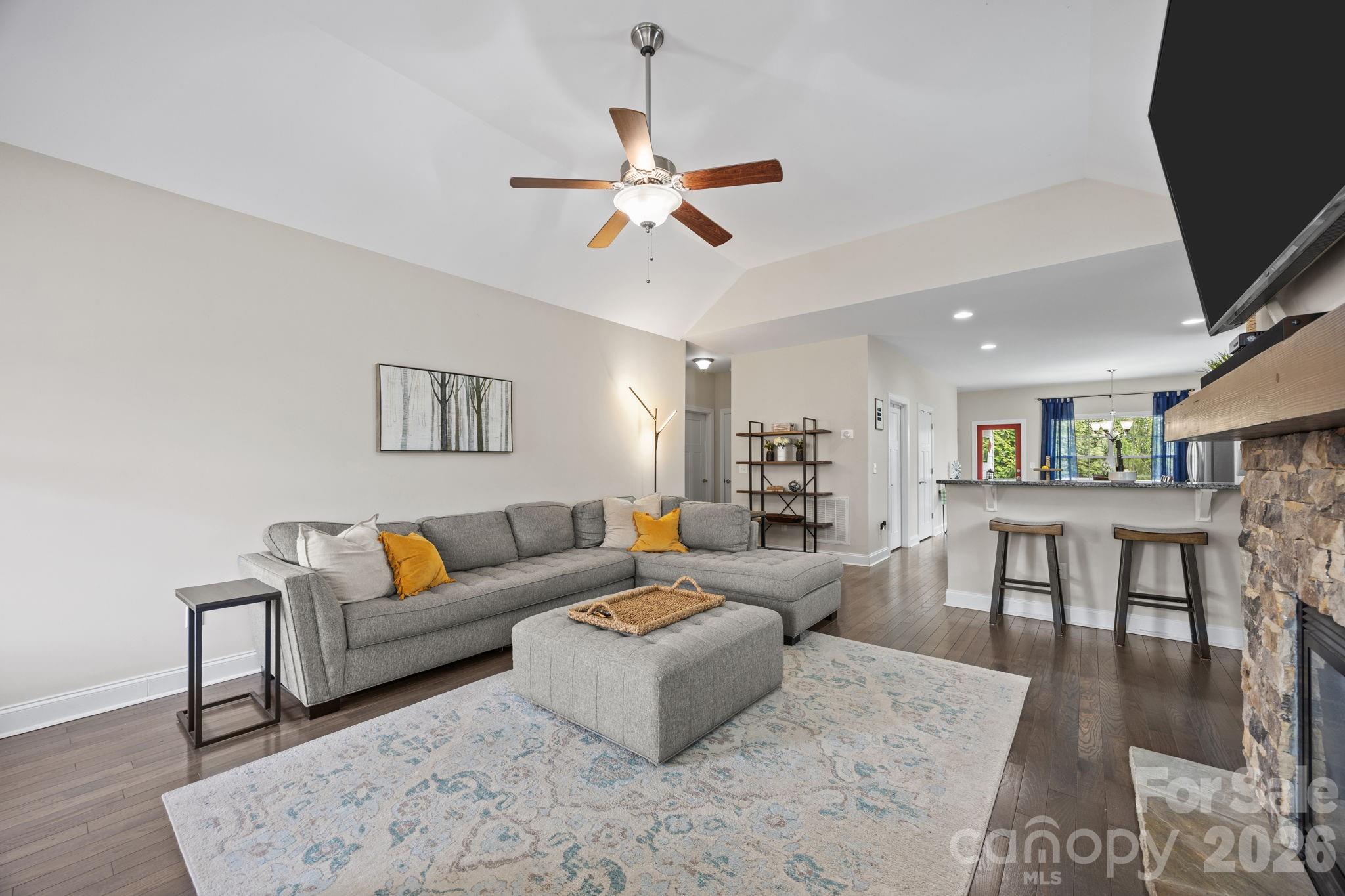 3 Dreambird Drive Leicester NC 28748