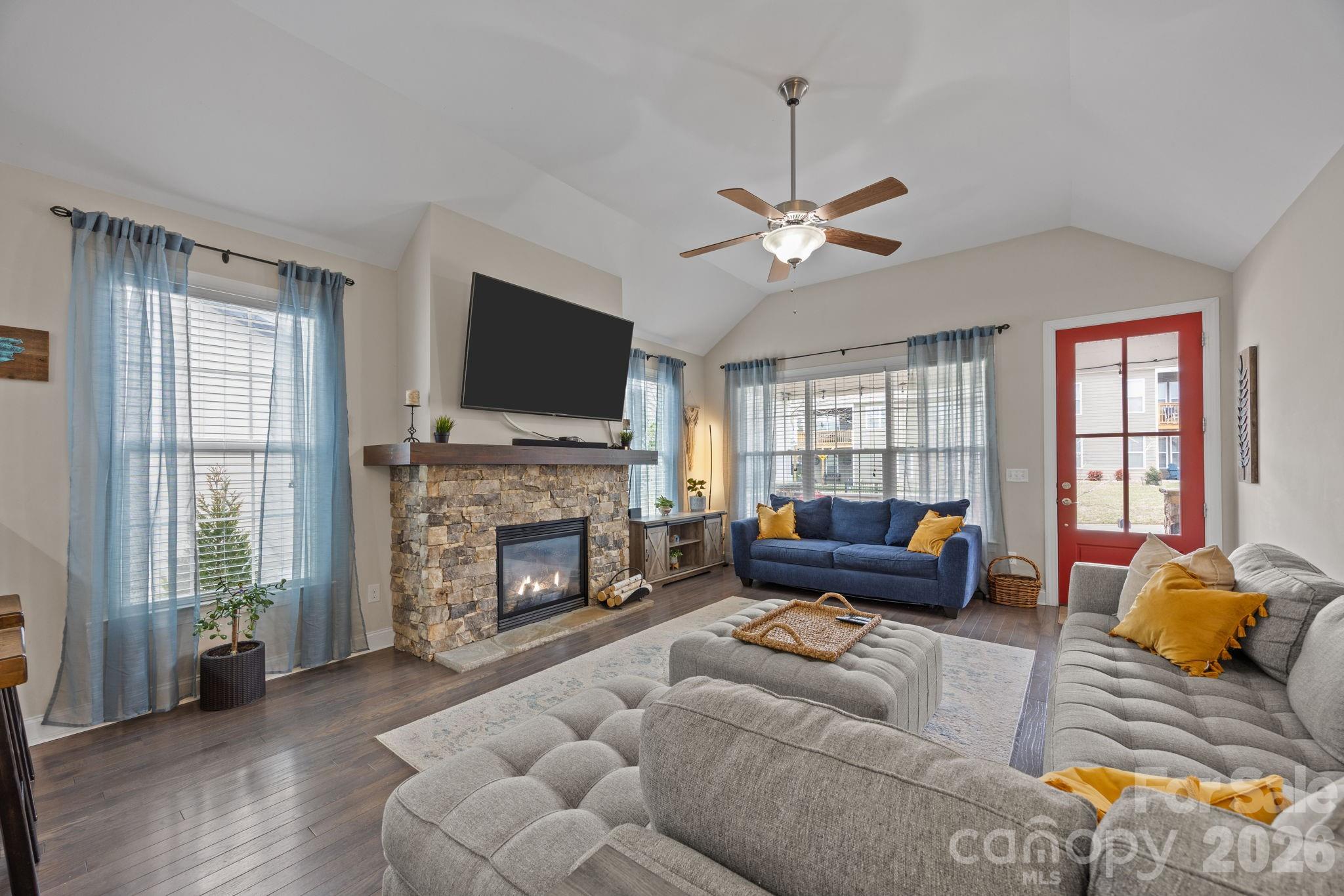 3 Dreambird Drive Leicester NC 28748