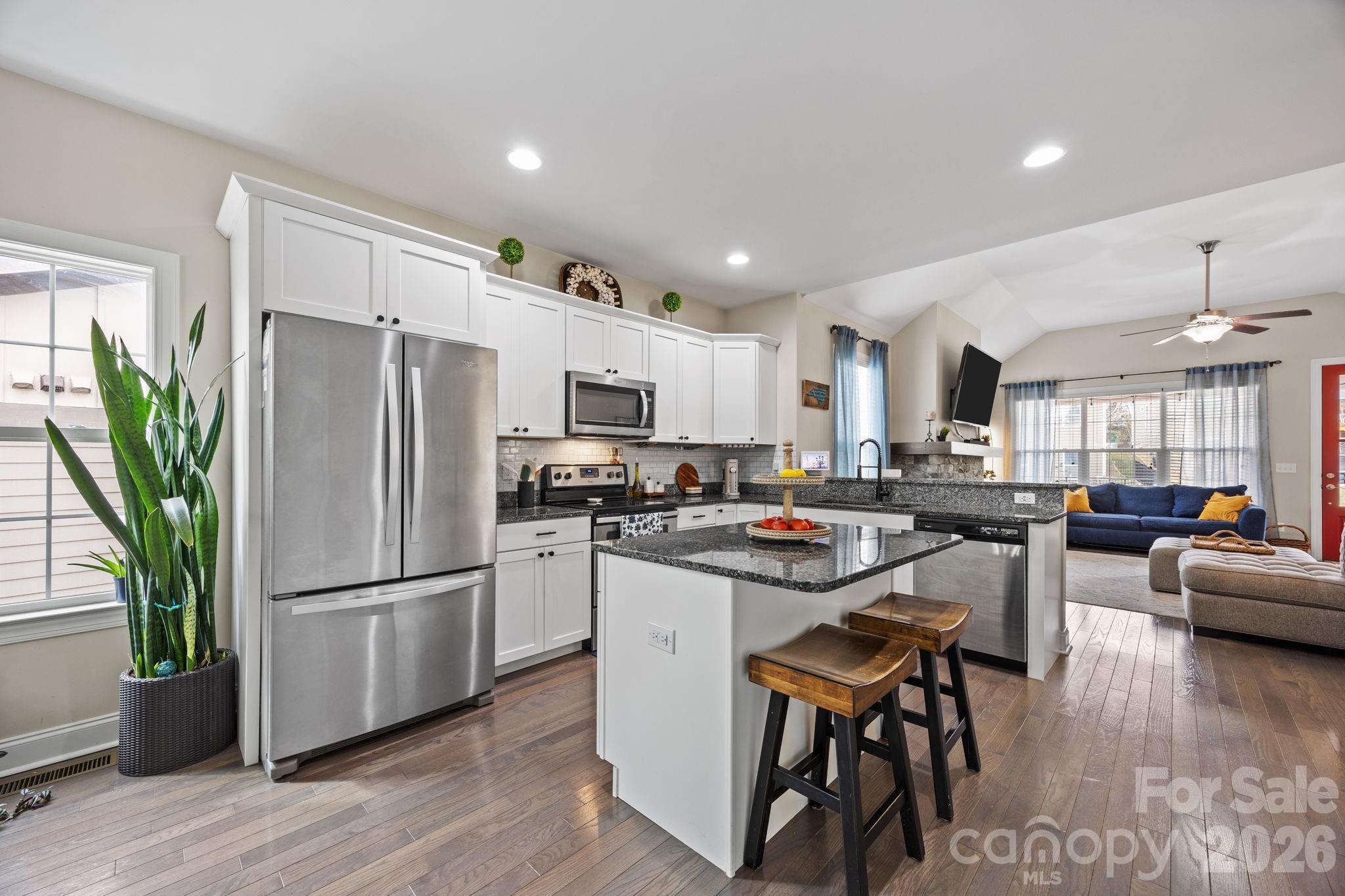 3 Dreambird Drive Leicester NC 28748