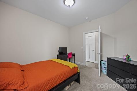 3 Dreambird Drive Leicester NC 28748