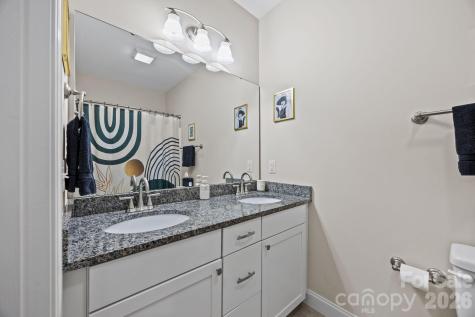 3 Dreambird Drive Leicester NC 28748