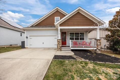 3 Dreambird Drive Leicester NC 28748