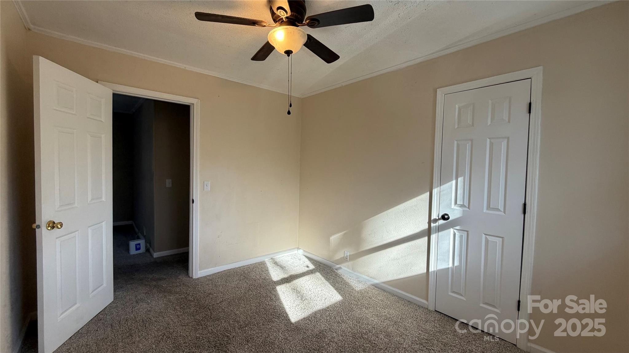513 Holly Street Dallas NC 28034