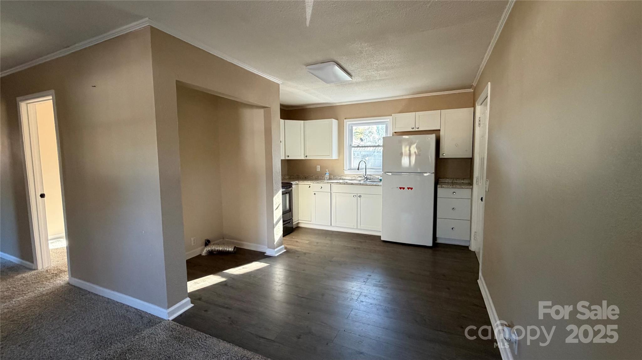 513 Holly Street Dallas NC 28034