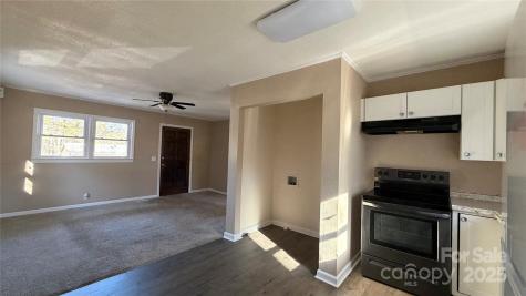 513 Holly Street Dallas NC 28034