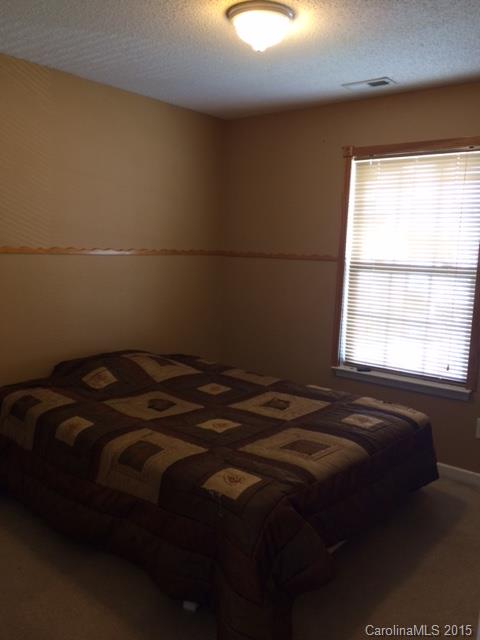 15135 Dehavilland Drive Charlotte NC 28278