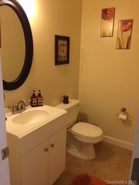 15135 Dehavilland Drive Charlotte NC 28278