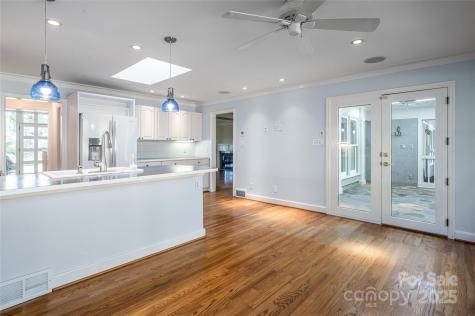 54 Fairway Road Asheville NC 28804