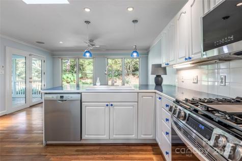 54 Fairway Road Asheville NC 28804