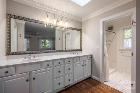 54 Fairway Road Asheville NC 28804