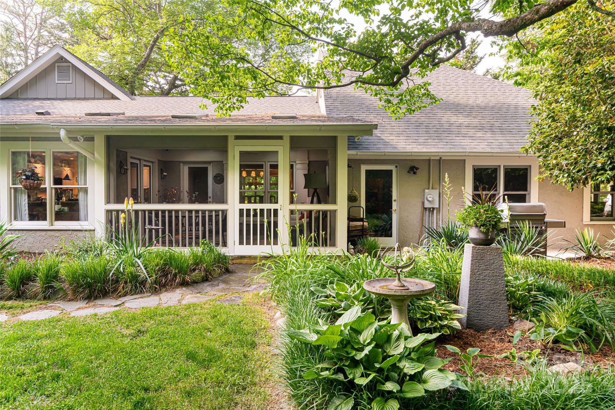 54 Fairway Road Asheville NC 28804