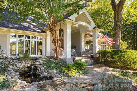 54 Fairway Road Asheville NC 28804