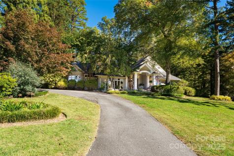 54 Fairway Road Asheville NC 28804