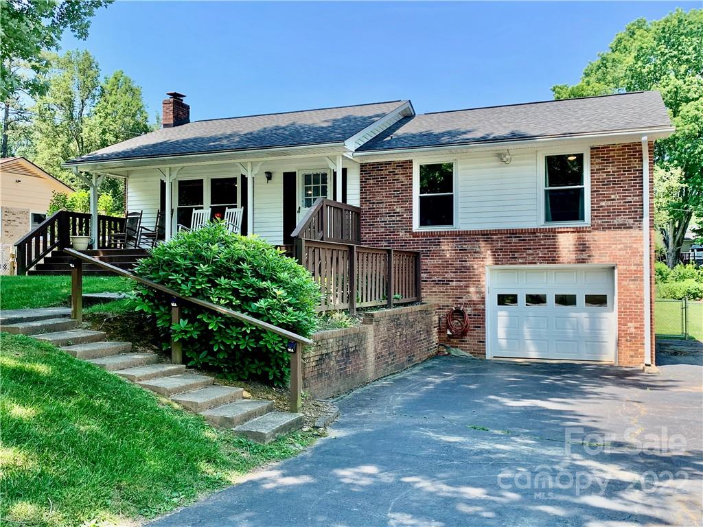 116 Summerglen Drive Asheville NC 28806