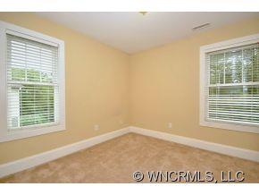 22 Cross Place Asheville NC 28801