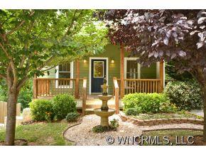 22 Cross Place Asheville NC 28801
