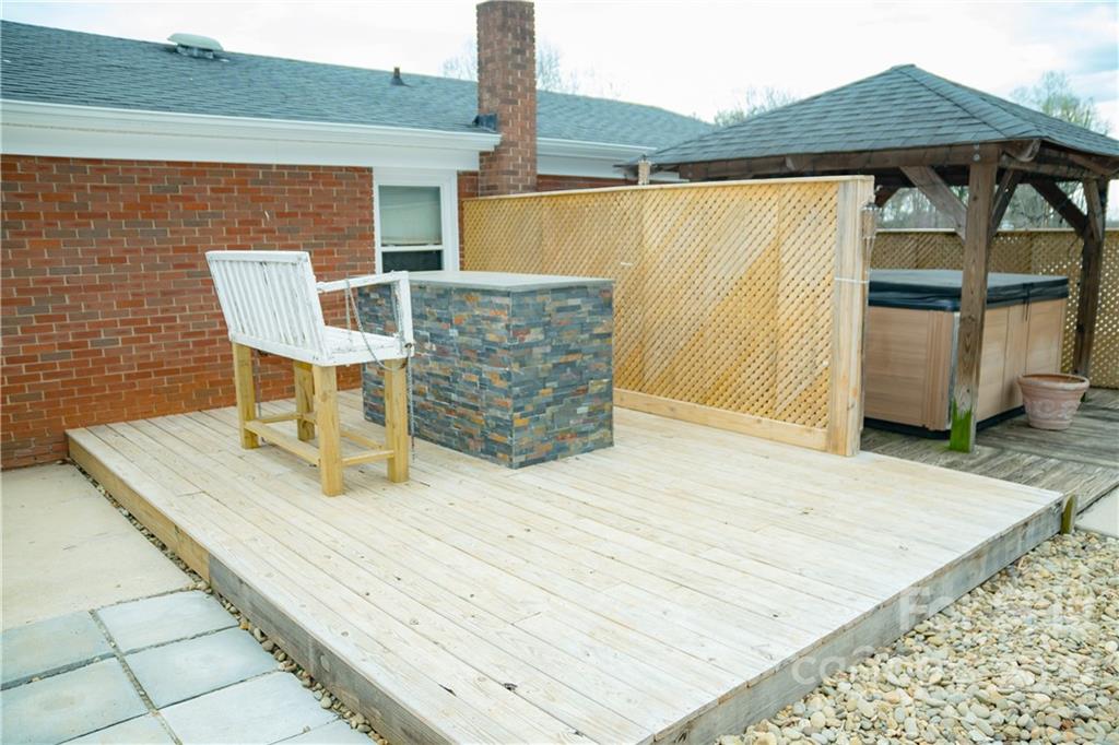 107 Sunset Drive Morganton NC 28655