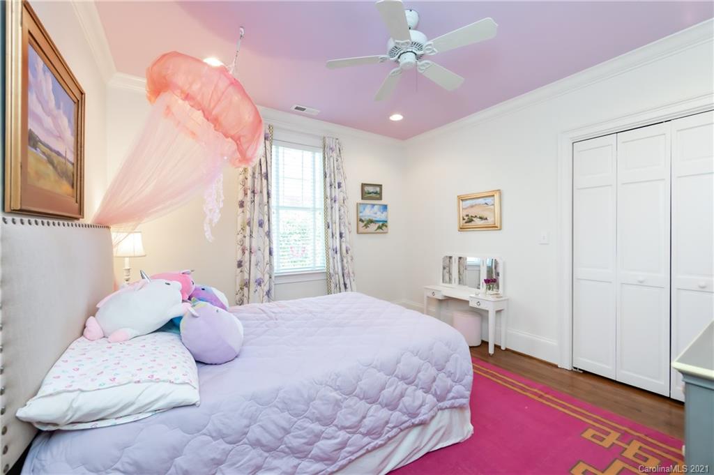 2307 Crescent Avenue Charlotte NC 28207