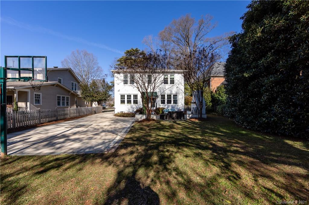 2307 Crescent Avenue Charlotte NC 28207