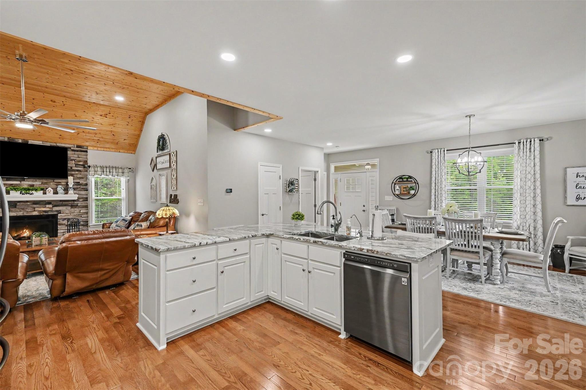 112 Solar Drive Hudson NC 28638