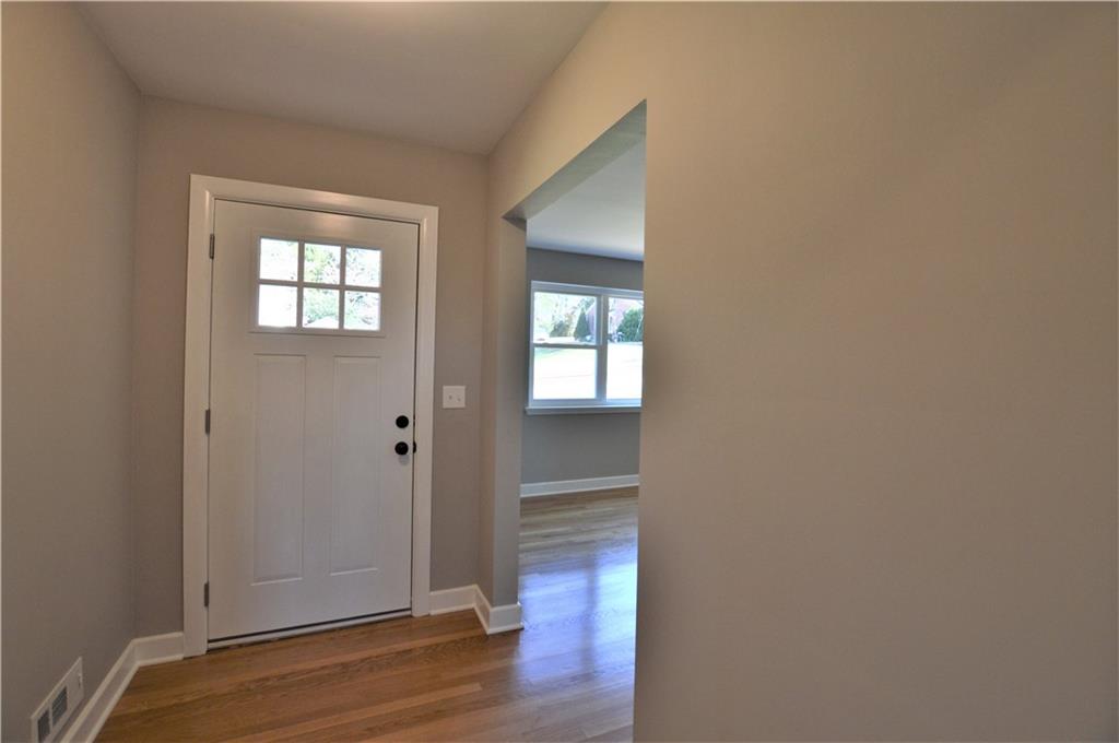 505 Pennwood Street Ne Lenoir NC 28645